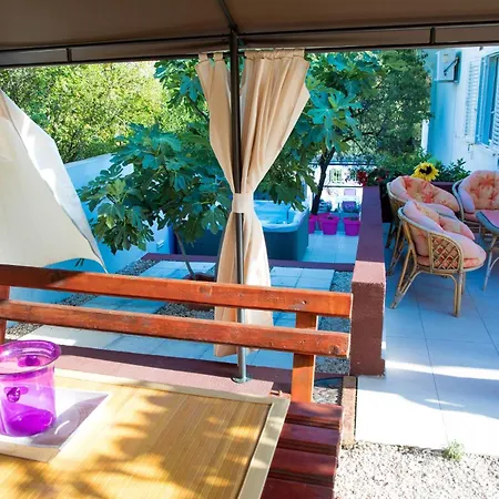 Seaside House With A Swimming Pool Seget Vranjica, - 9430 Vikendica