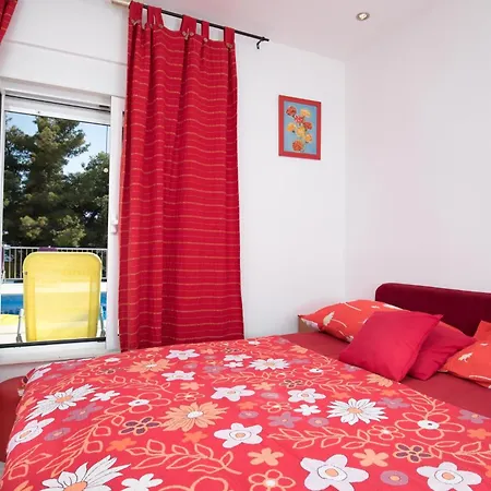 Seaside House With A Swimming Pool Seget Vranjica, - 9430